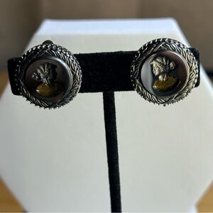 Vintage Whiting & Davis Co Round Cameo Clip Earrings